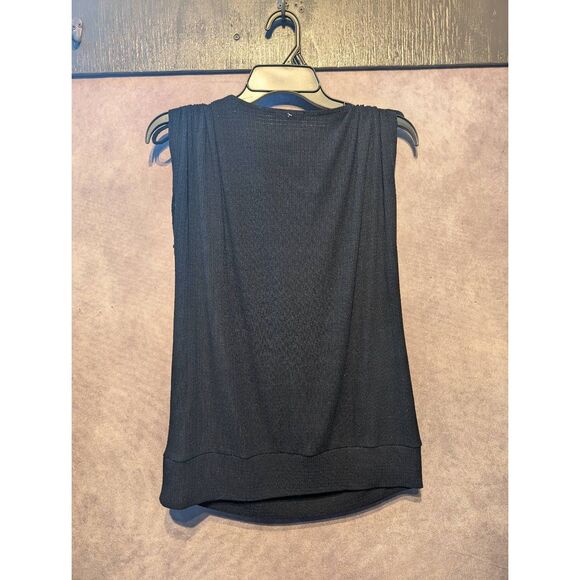 Maurices black faux wrap sleeveless top large - Picture 2 of 2
